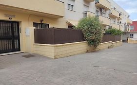 80s Loft ViNTAGE 15' Málaga Airport Free Guest Parking